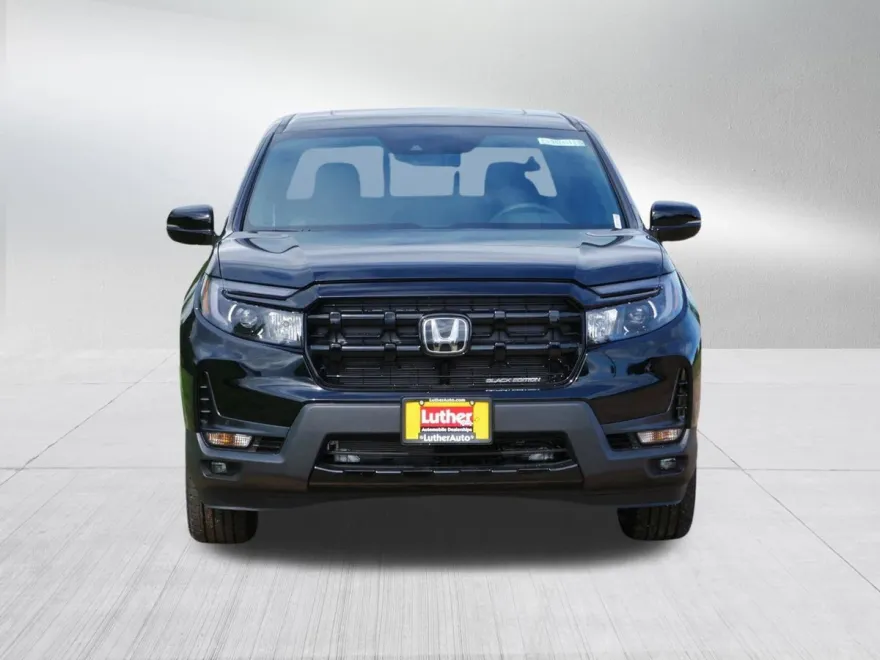 2025 Honda Ridgeline Black Edition photo 1