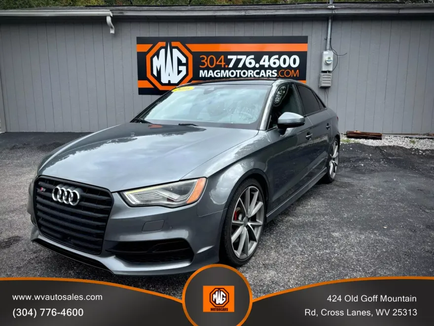 2016 Audi S3 Prestige photo 1