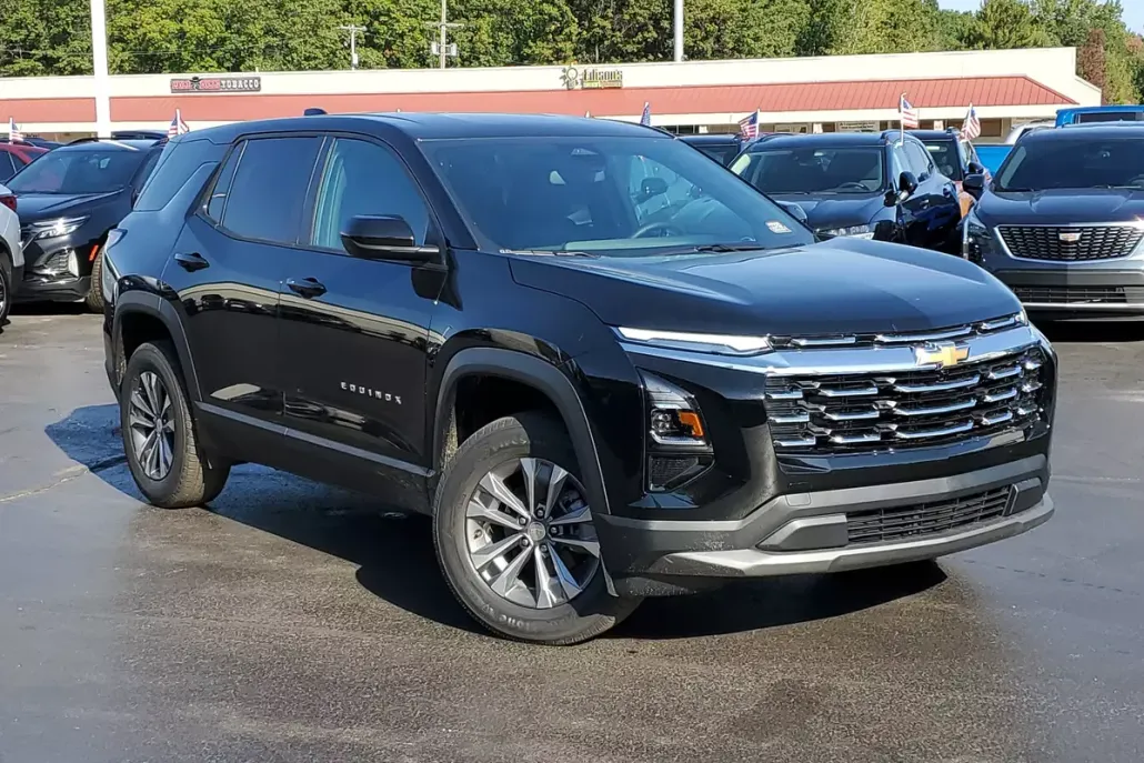 2026 Chevrolet Equinox LT photo 1
