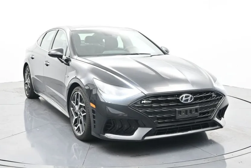 2021 Hyundai Sonata N Line photo 1