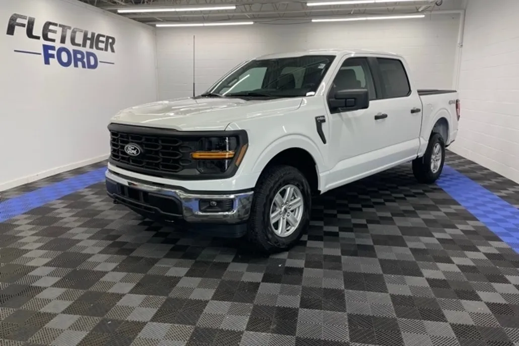 2025 Ford F-150 XL photo 1