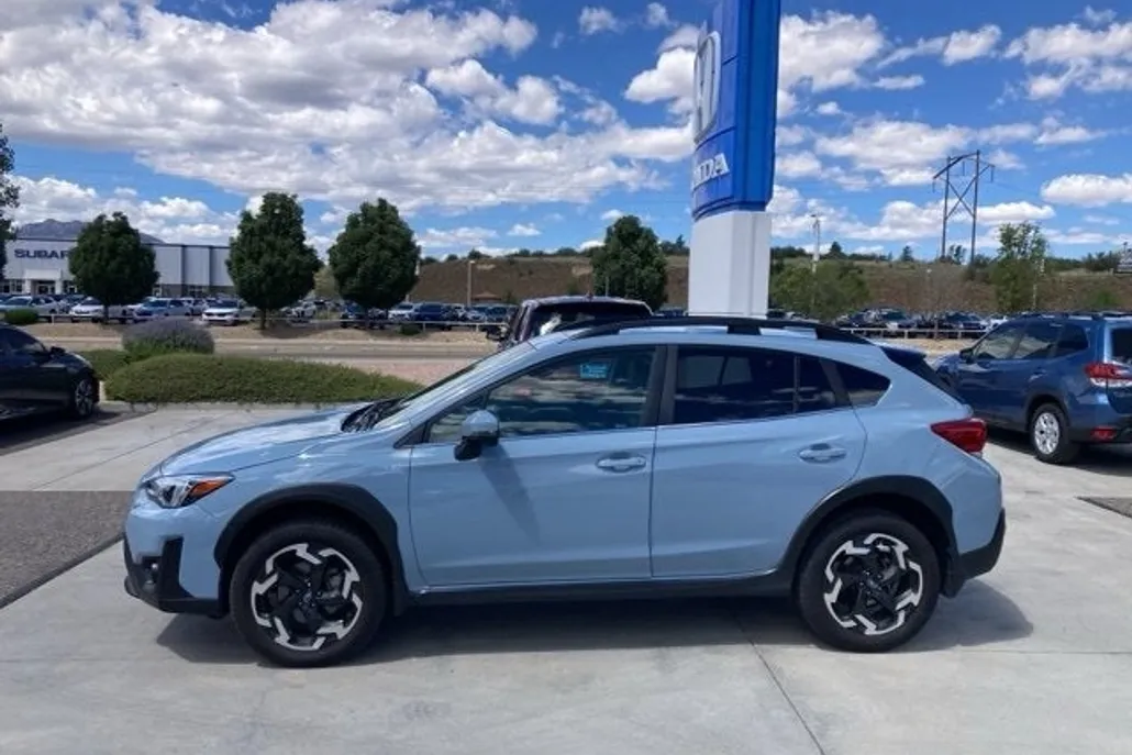 2023 Subaru Crosstrek Limited photo 1