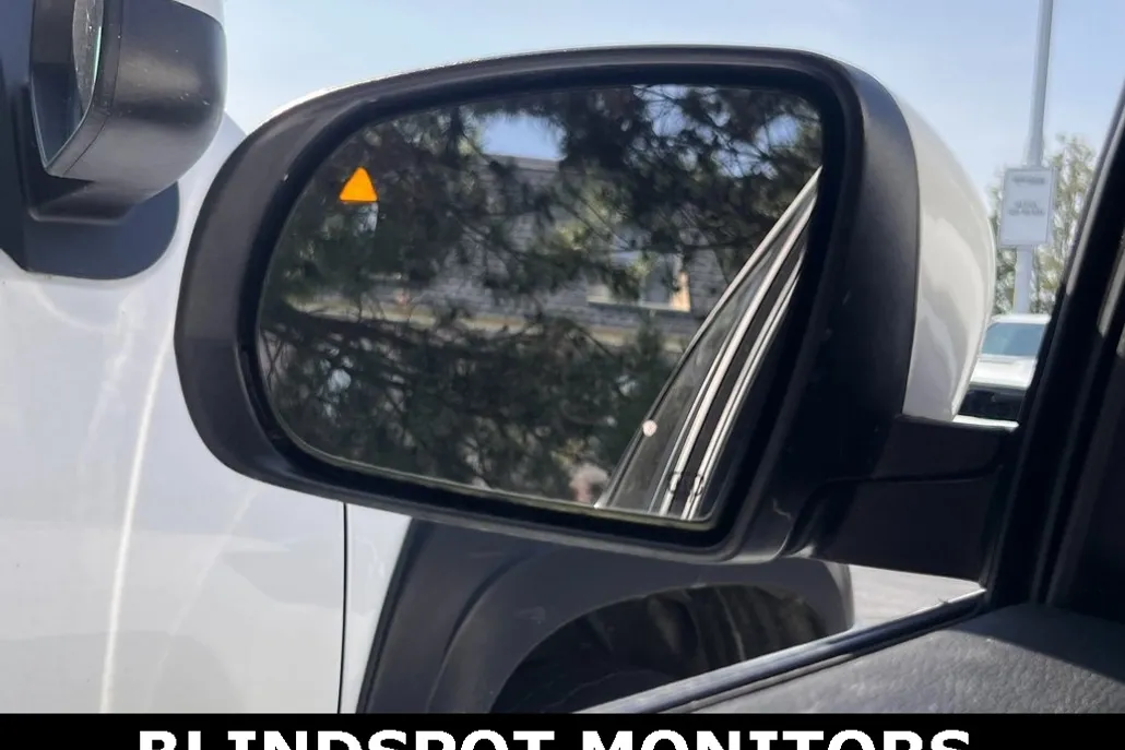 2019 Jeep Cherokee Latitude photo 1