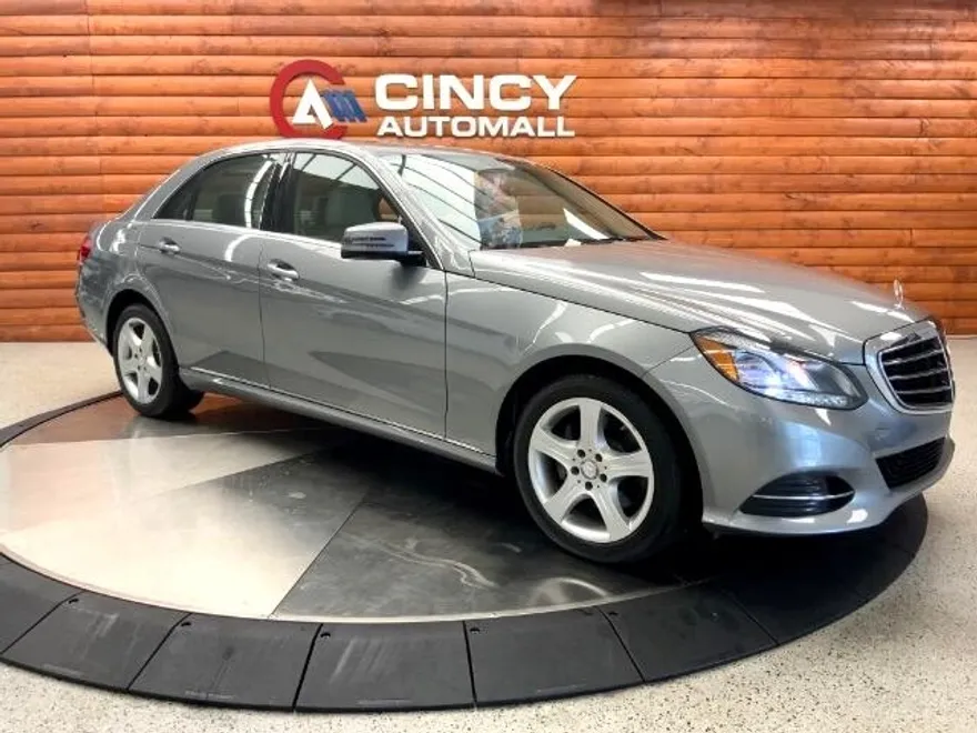 2014 Mercedes Benz E 350 4MATIC photo 1