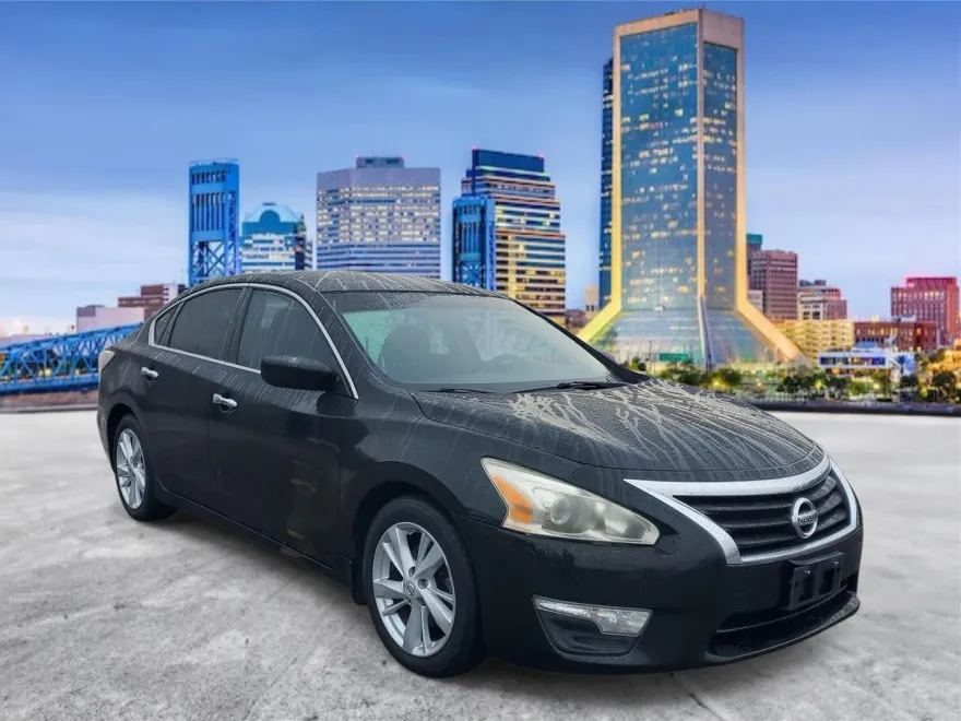 2014 Nissan Altima 2.5 SV photo 1
