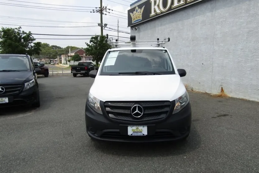 2016 Mercedes Benz Metris Cargo Van photo 1