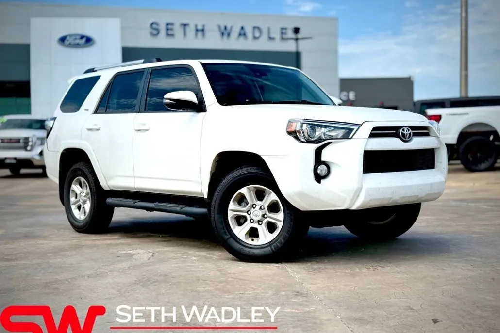 2020 Toyota 4Runner SR5 Premium photo 1