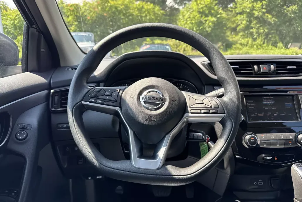 2021 Nissan Rogue Sport S photo 1
