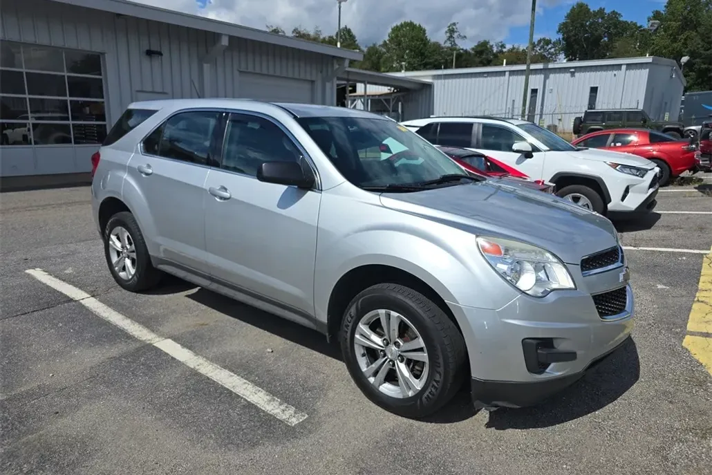 2013 Chevrolet Equinox LS photo 1