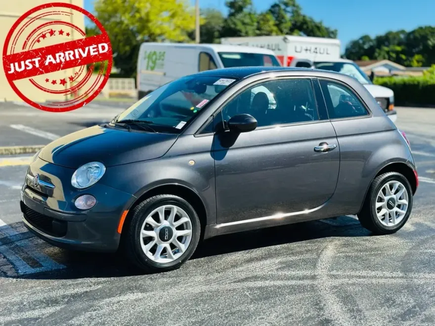 2017 Fiat 500 Pop photo 1