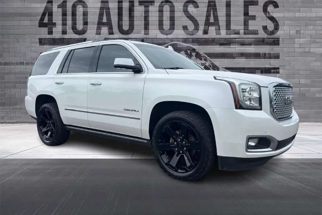 2017 Gmc Yukon Denali photo 1
