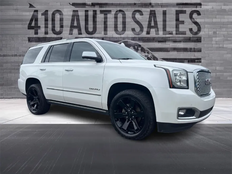 2017 Gmc Yukon Denali photo 1