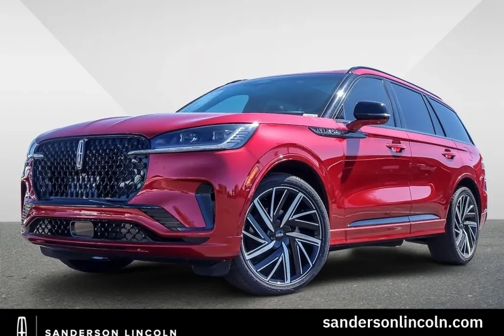 2025 Lincoln Aviator Black Label photo 1
