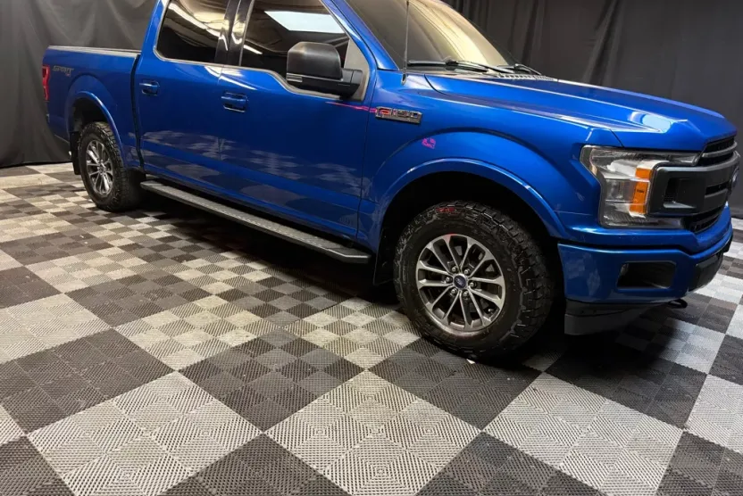2018 Ford F-150 photo 1