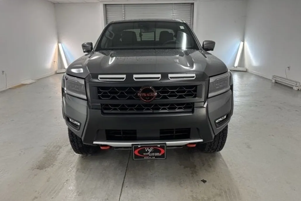 2026 Nissan Frontier Crew Cab PRO-4X photo 1