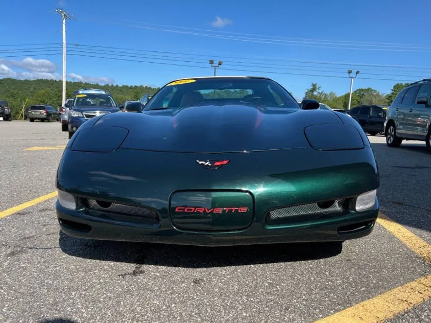2001 Chevrolet Corvette photo 1