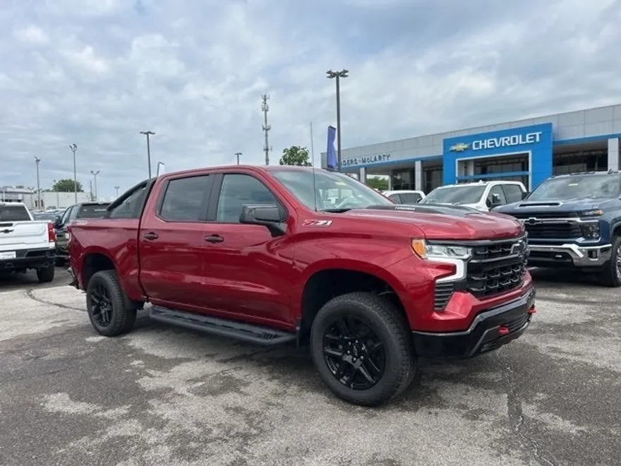 2025 Chevrolet Silverado 1500 LT Trail Boss photo 1