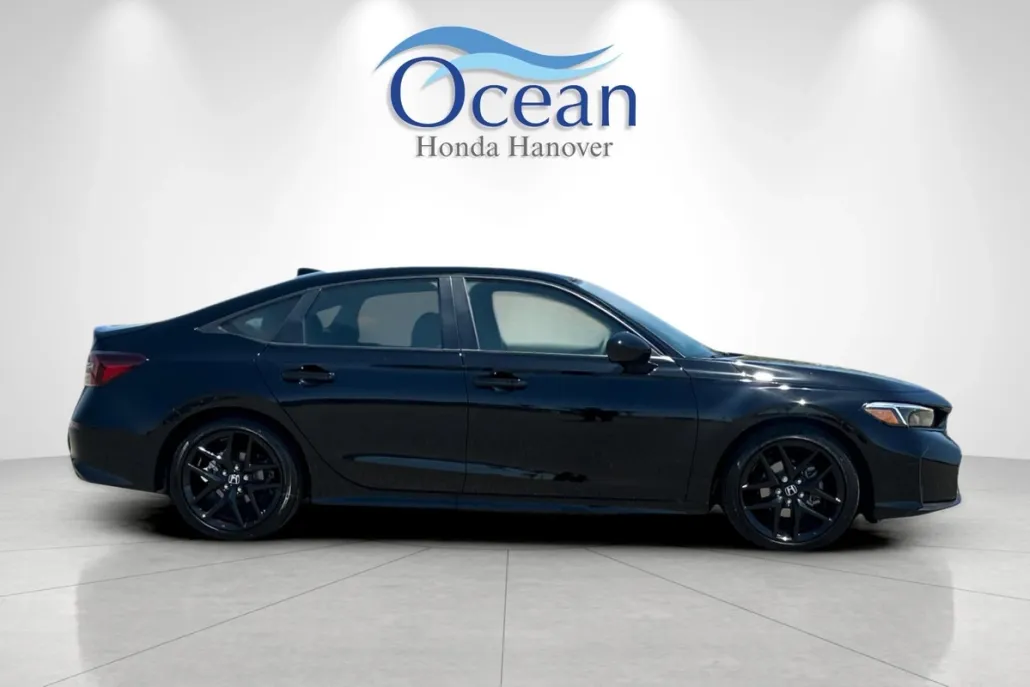 2026 Honda Civic Sport photo 1