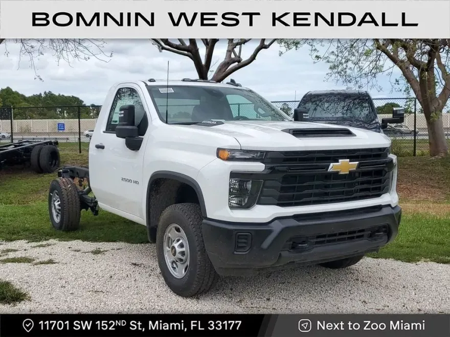 2025 Chevrolet Silverado 2500HD Work Truck photo 1