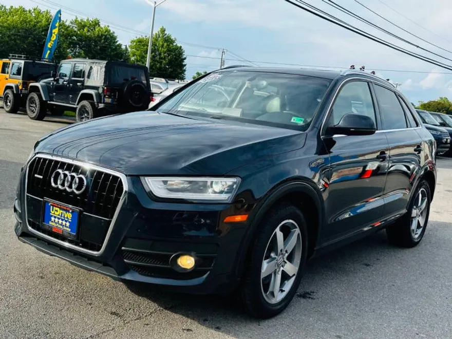 2015 Audi Q3 Prestige photo 1