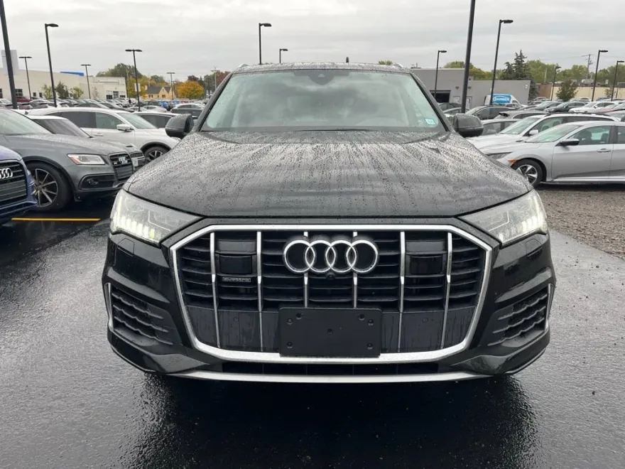 2024 Audi Q7 55 Premium Plus photo 1