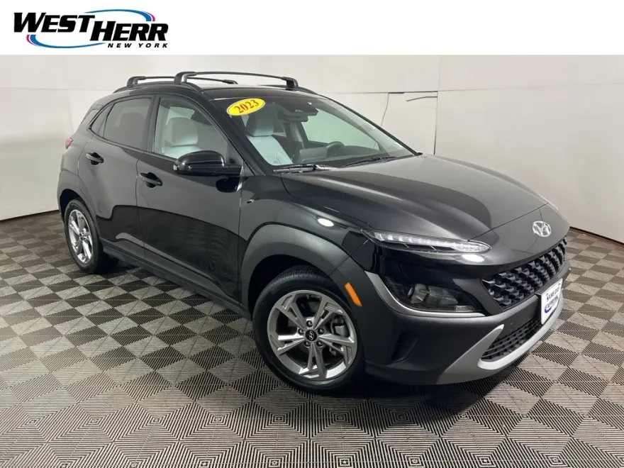 2023 Hyundai Kona SEL photo 1