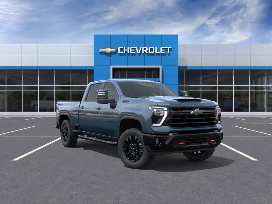 2026 Chevrolet Silverado 3500HD LT photo 1
