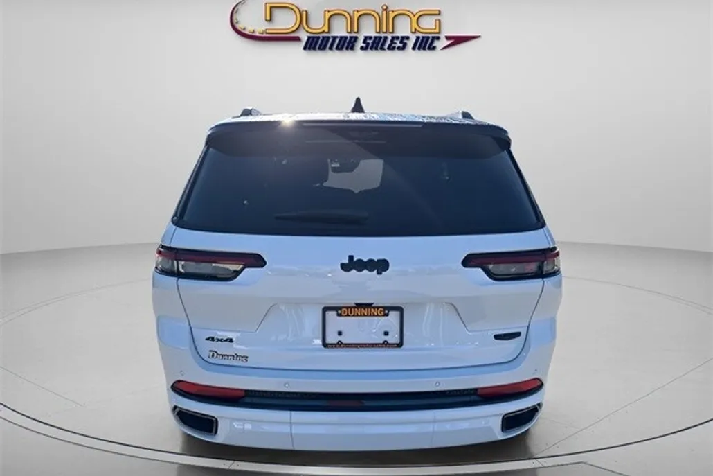 2025 Jeep Grand Cherokee L Summit Reserve photo 1