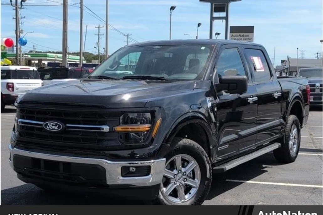 2024 Ford F-150 XLT photo 1