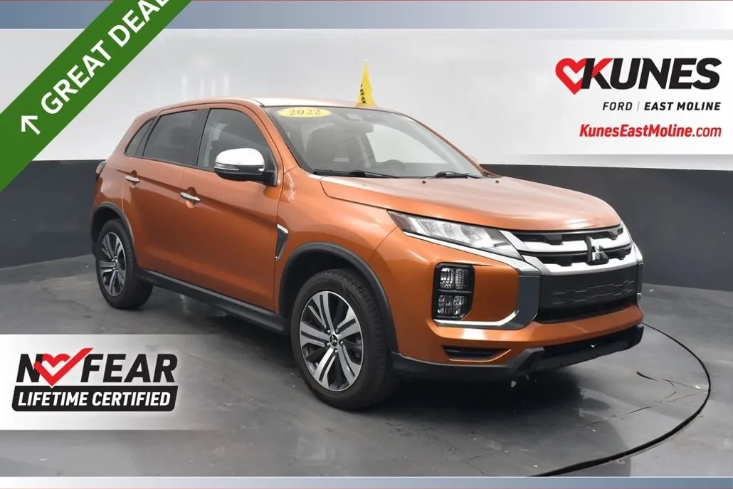 2022 Mitsubishi Outlander Sport SE photo 1