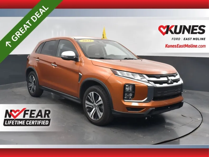 2022 Mitsubishi Outlander Sport SE photo 1