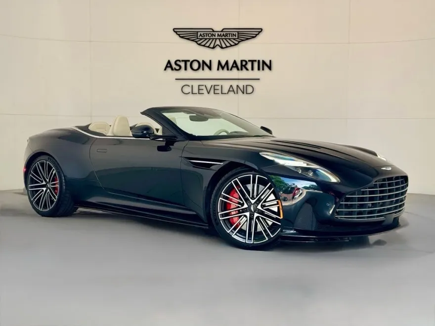 2024 Aston Martin DB12 photo 1