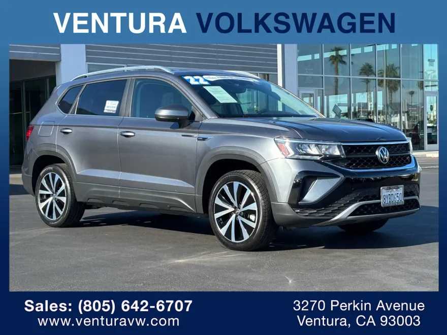 2022 Volkswagen Taos SE photo 1