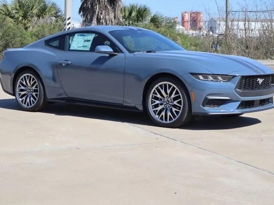 2025 Ford Mustang EcoBoost Premium photo 1