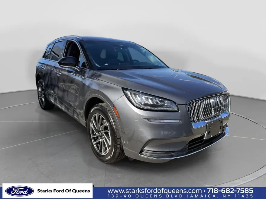 2022 Lincoln Corsair Standard photo 1