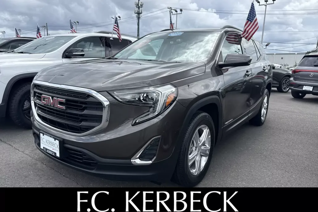2020 Gmc Terrain SLE photo 1
