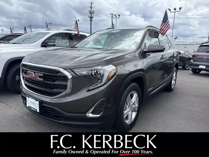 2020 Gmc Terrain SLE photo 1