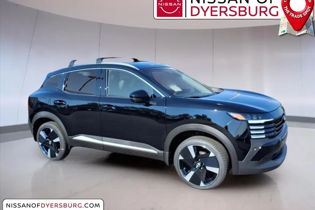 2025 Nissan Kicks SR photo 1