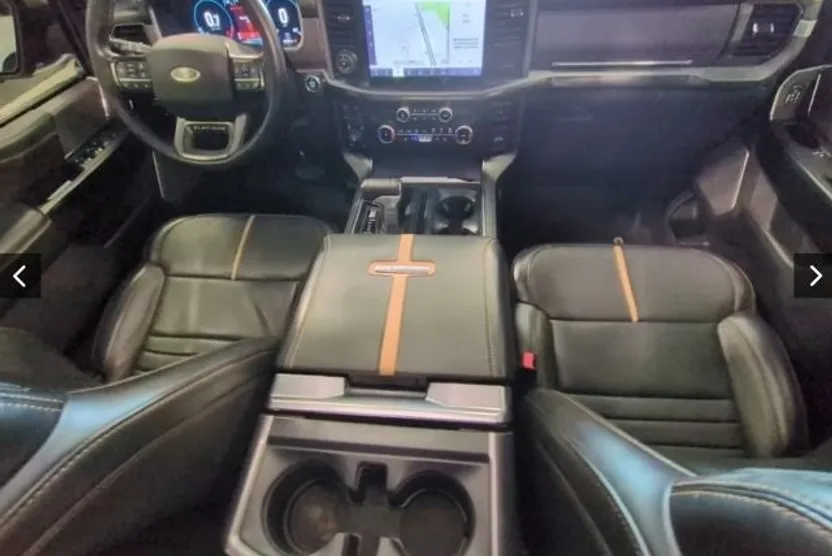 2023 Ford F-150 Platinum photo 1