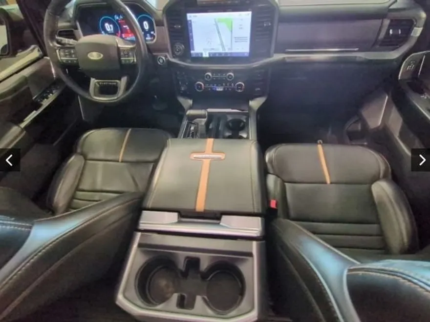 2023 Ford F-150 Platinum photo 1
