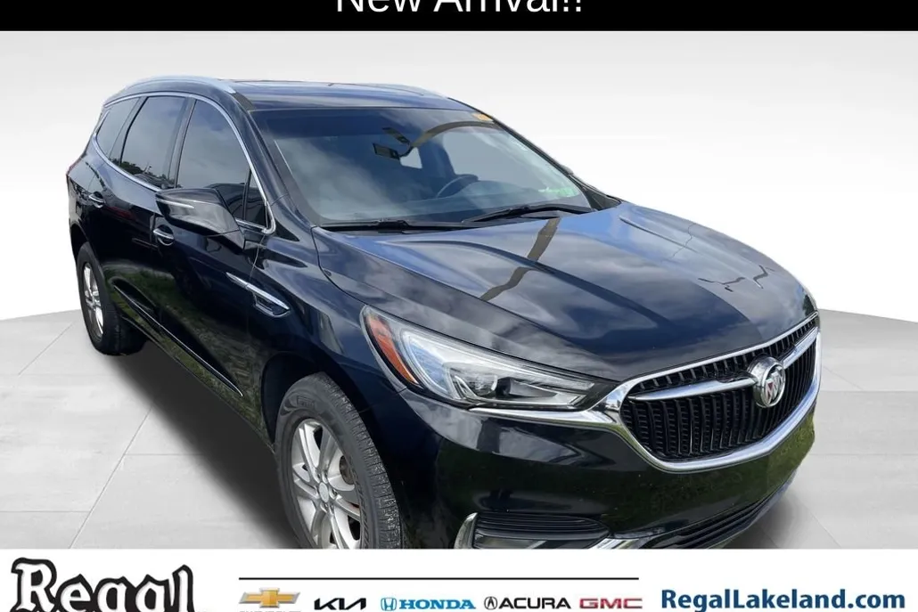 2018 Buick Enclave Essence photo 1
