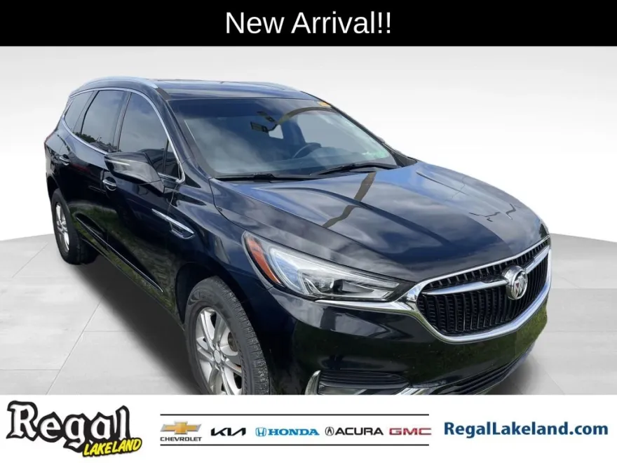 2018 Buick Enclave Essence photo 1