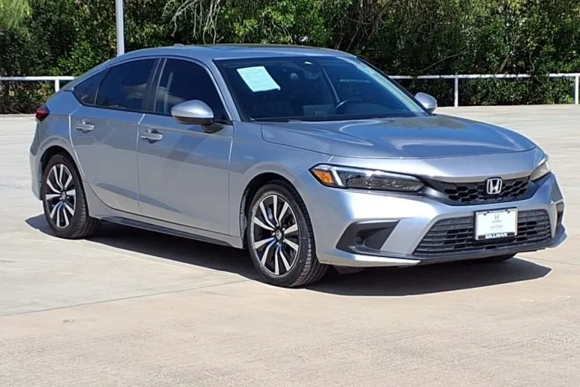 2022 Honda Civic EX-L Hatchback photo 1