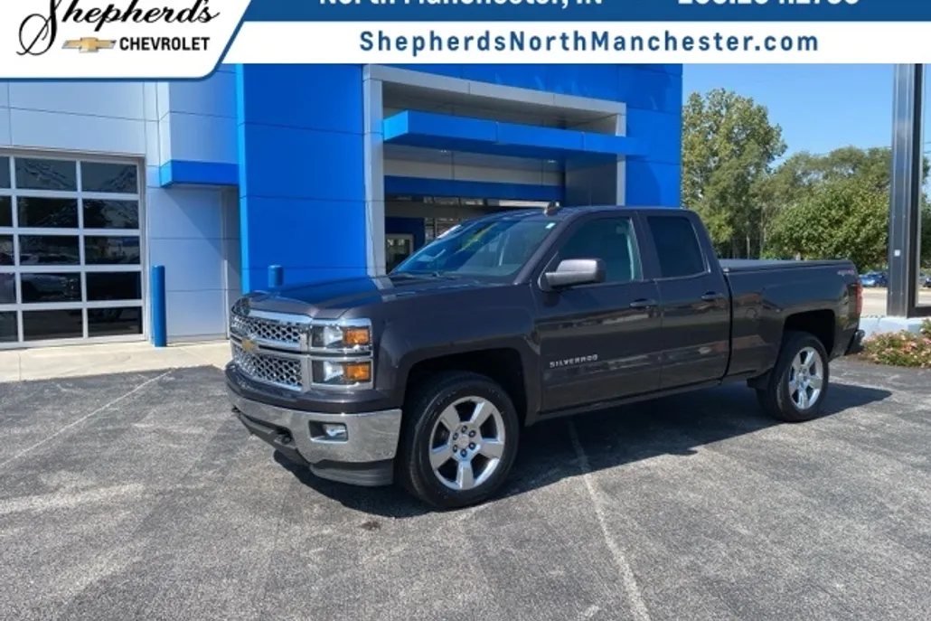 2015 Chevrolet Silverado 1500 LT photo 1
