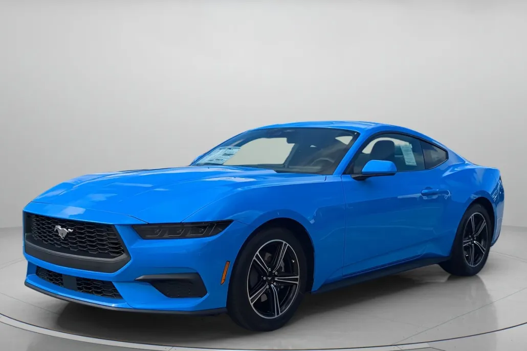 2025 Ford Mustang EcoBoost Premium photo 1