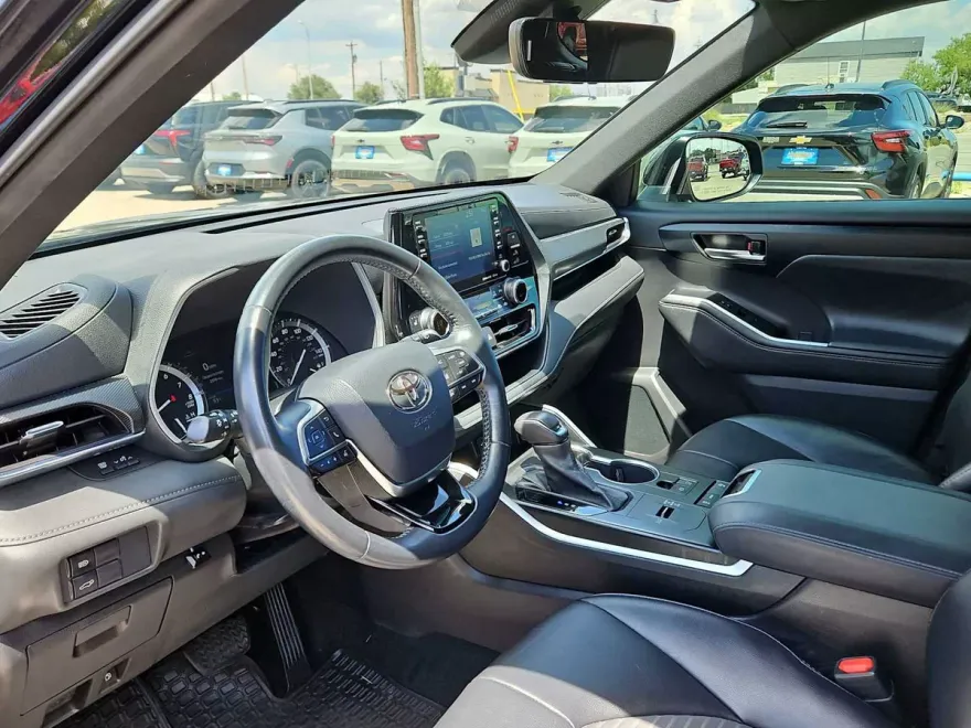 2021 Toyota Highlander XSE photo 1