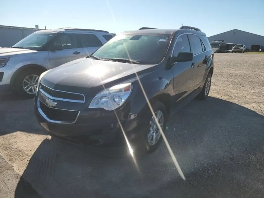 2015 Chevrolet Equinox LT photo 1