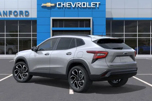 2026 Chevrolet Trax photo 2