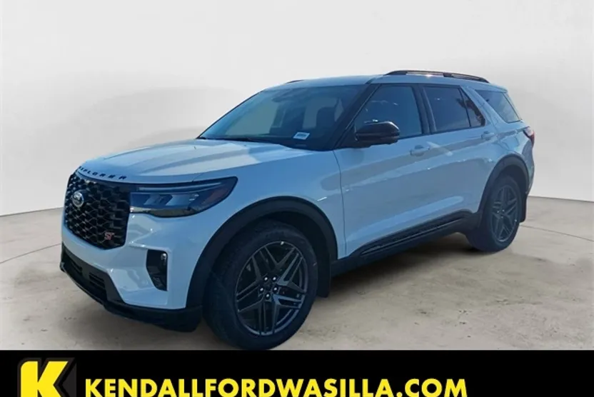 2025 Ford Explorer ST photo 1