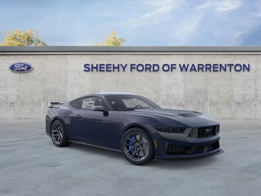 2025 Ford Mustang Dark Horse photo 1